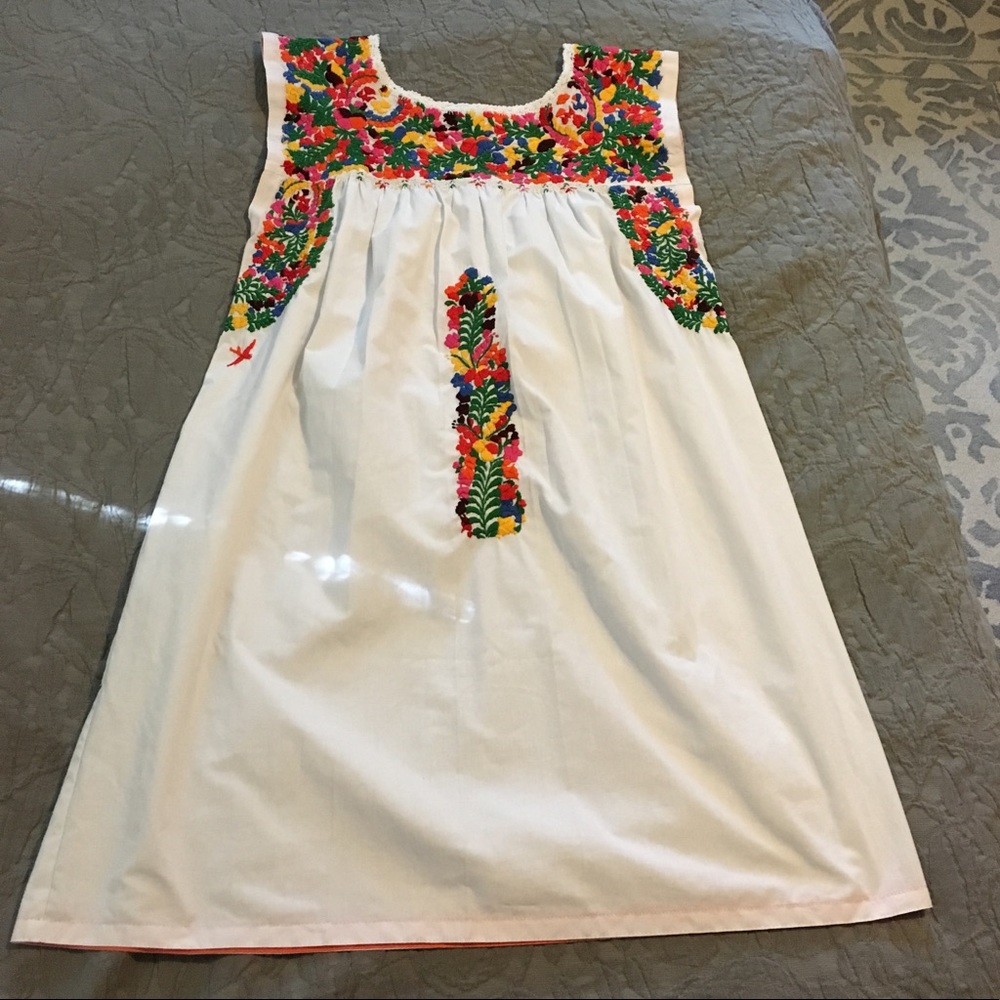 Mi Golondrina dress